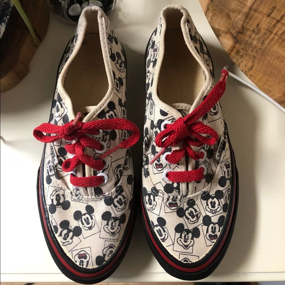 Vans Vault Rare Mickey Mouse! Disney Sneakers